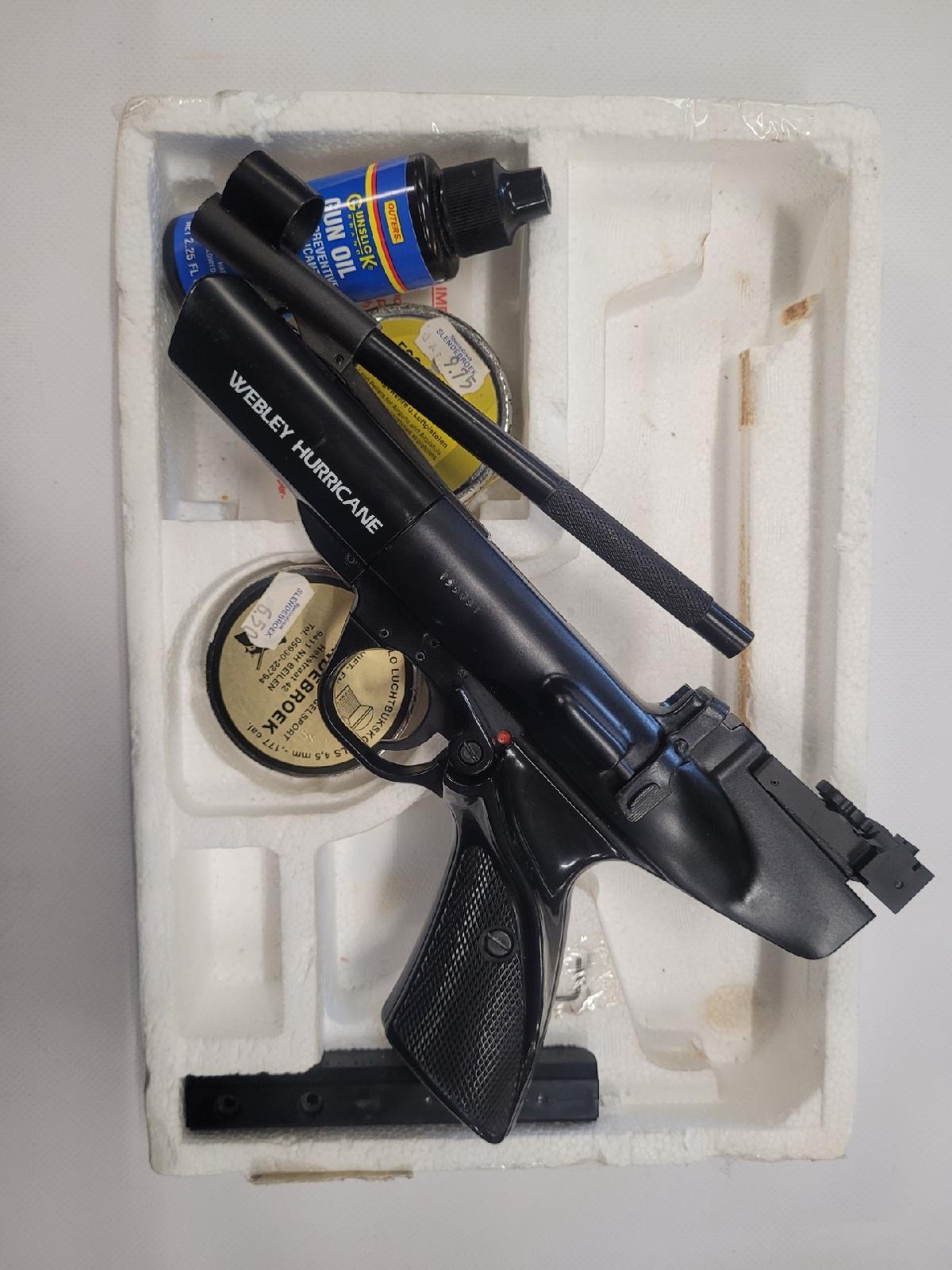 Webley UK  - Webley Hurricane Open Kamer